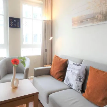 Mit Balkon Und Freizeitangeboten In 아파트