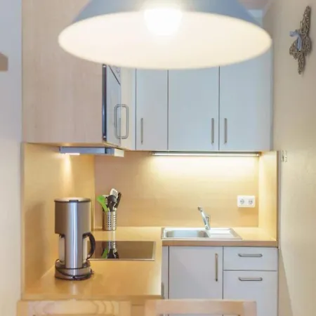 아파트 Mit Balkon Und Freizeitangeboten In
